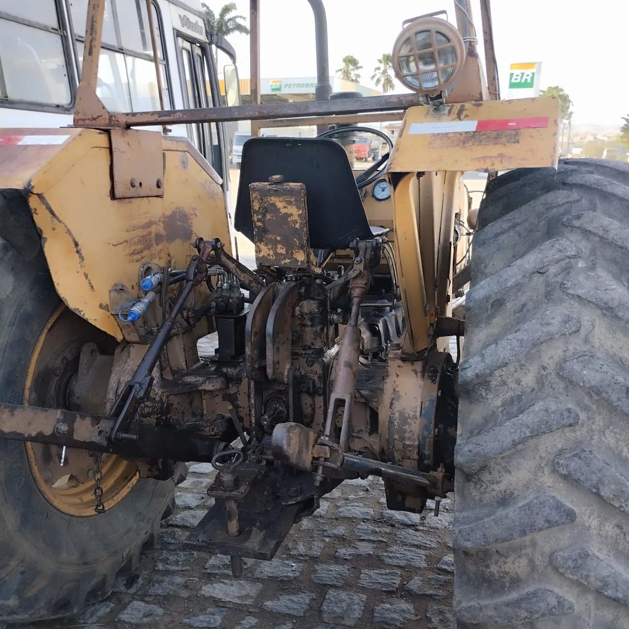 Trator Valmet 85id revisado e operacional  - Foto 4