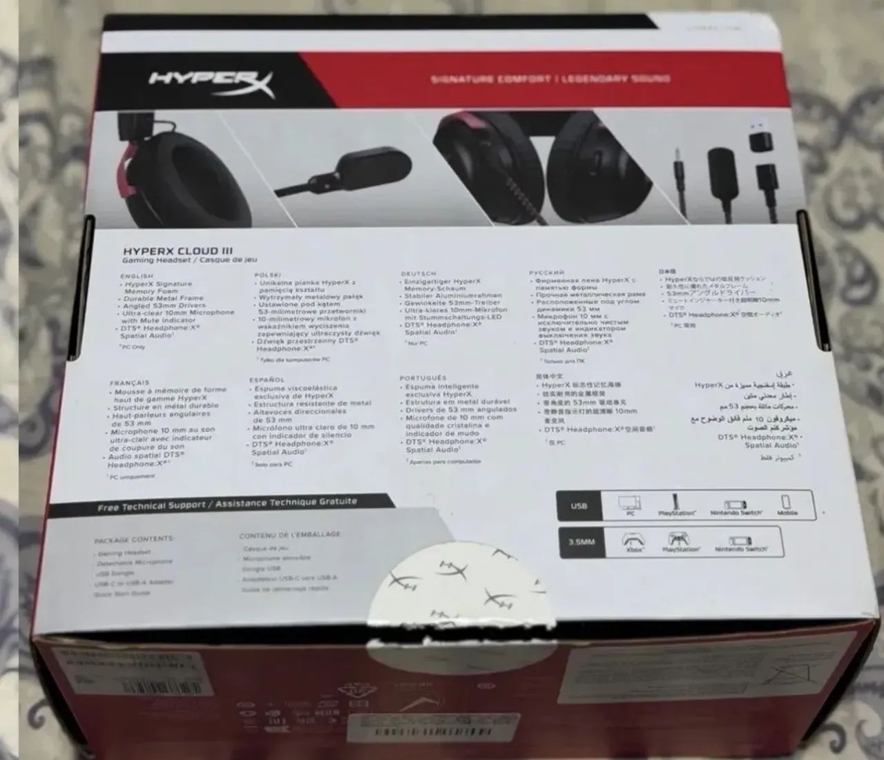 Headset HyperX Cloud III com fio, caixa e acessórios - Foto 3