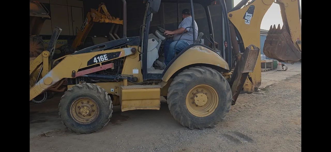 RETEO ESCAVADEIRA CAT416E - Foto 2