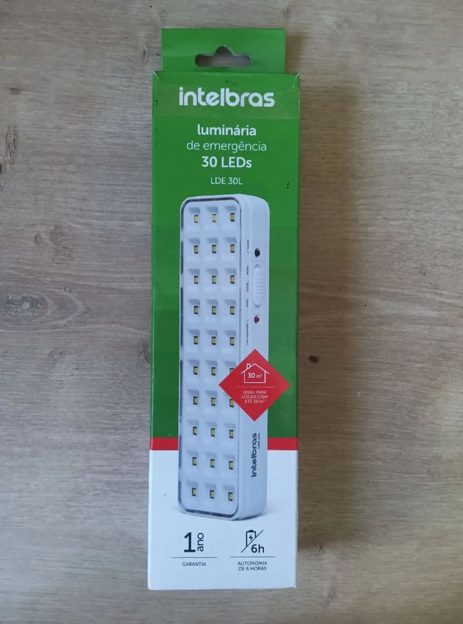Luminária de emergência LED