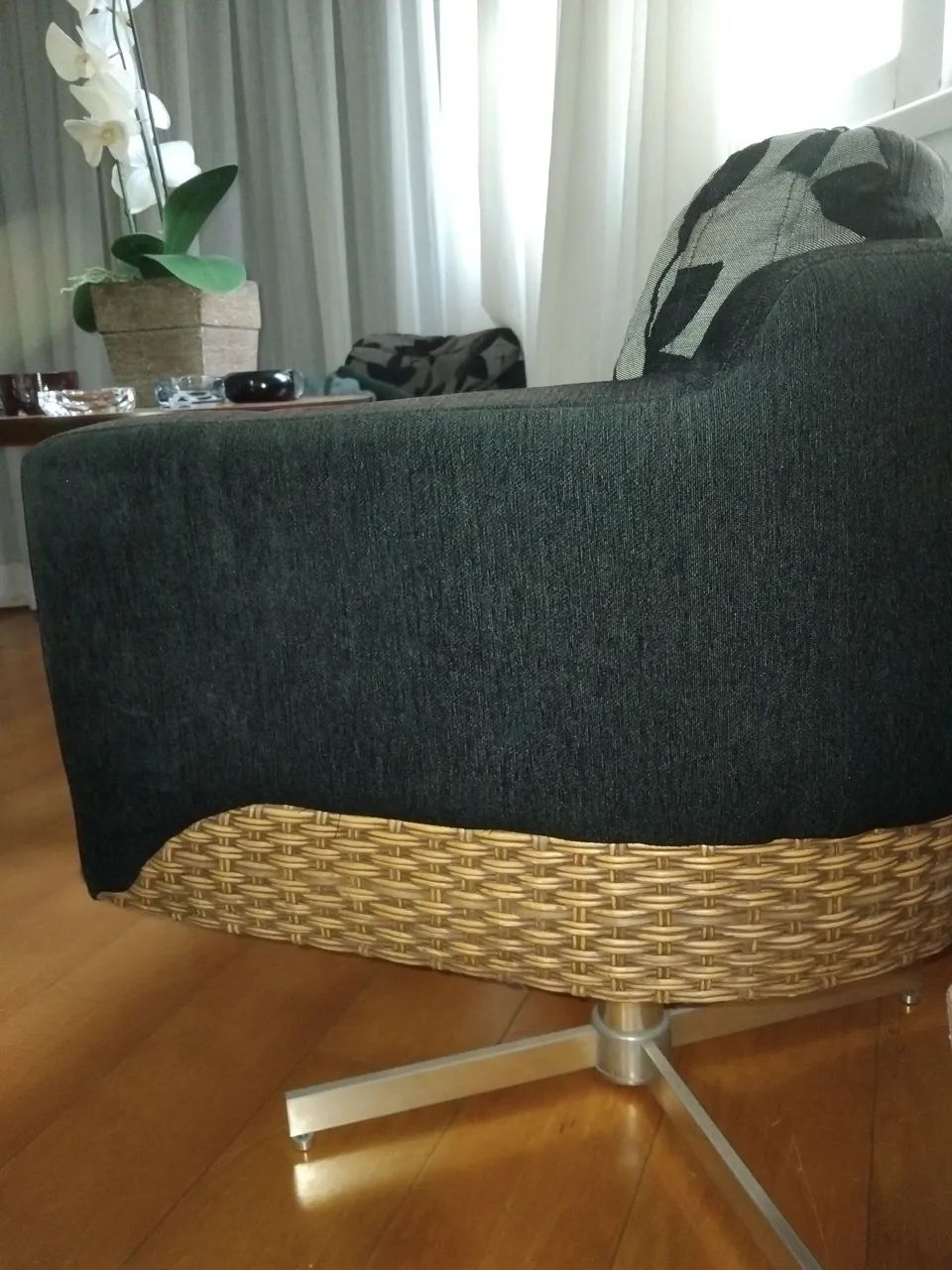 Conjunto duas poltronas - Foto 3