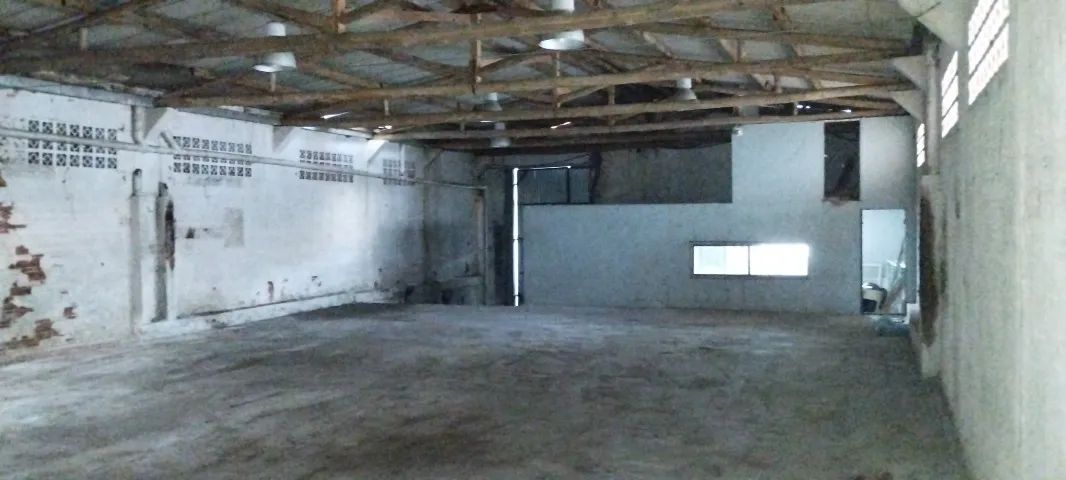 Galpão de 220m² no Saco Grande - Foto 5