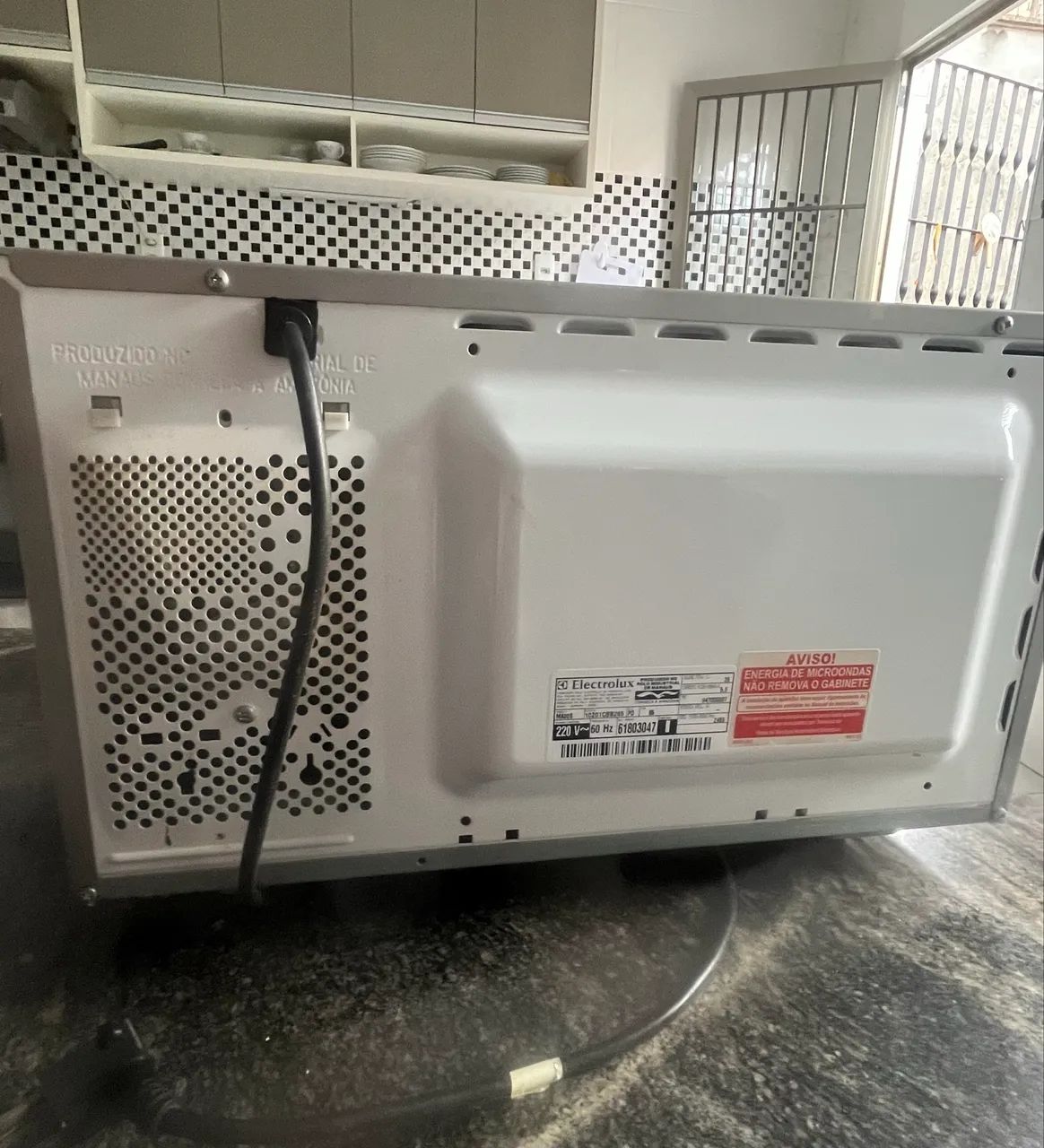 Micro-ondas Electrolux MEF41 31L 220V - Funcionando Perfeitamente - Foto 4