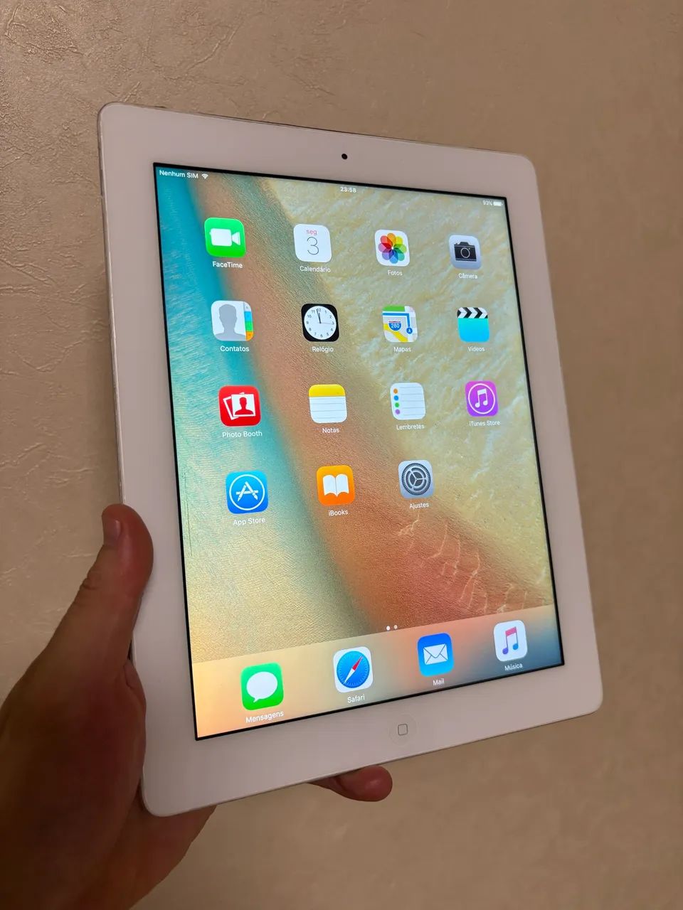 iPad 3 64GB Branco Wi-Fi + Cellular 