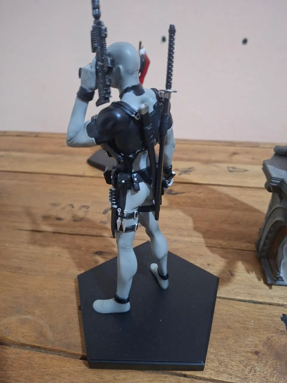 DEADPOOL Iron Studios  - Foto 4