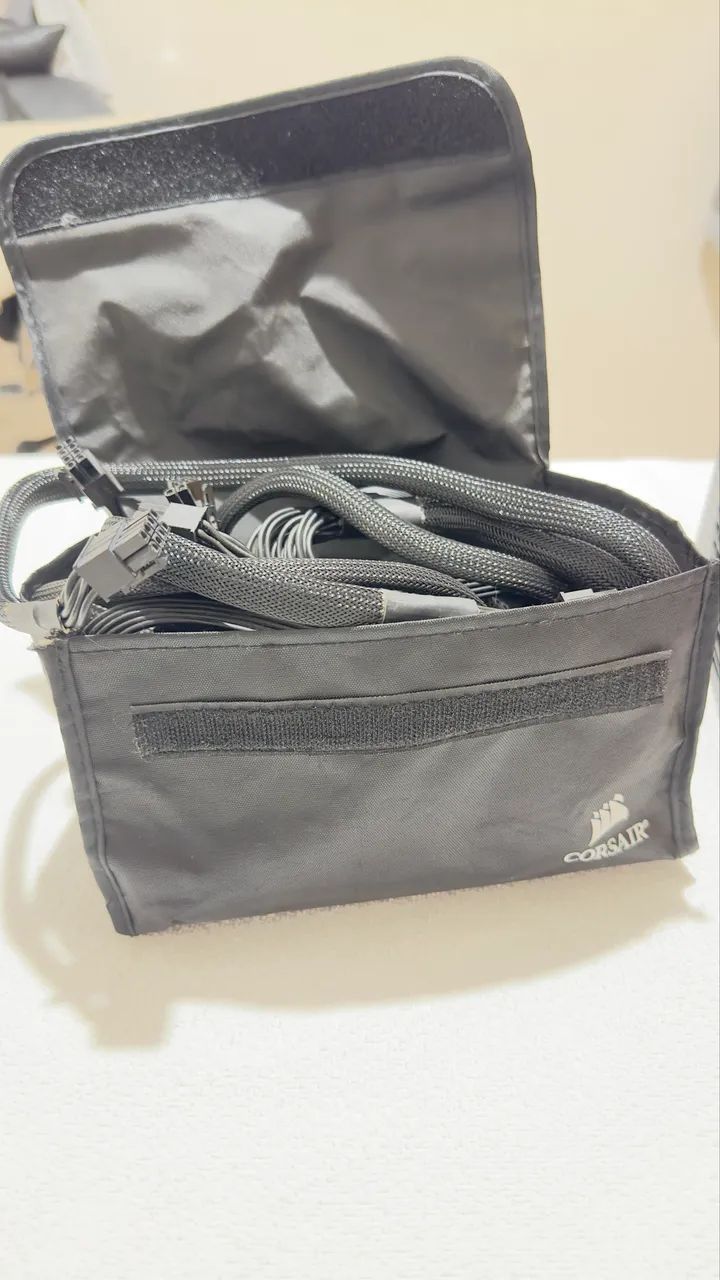 Fonte Corsair HX 850 80 plus platinum - Foto 4