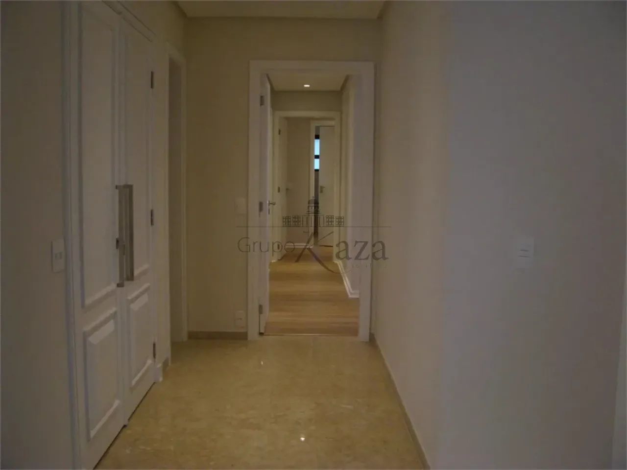 Apartamento - Vila Nova Conceição - 4 Dormitórios - 240m². - Foto 4