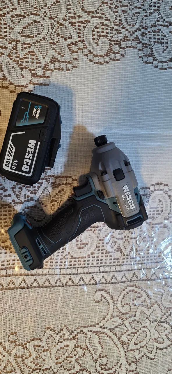 Parafusadeira de impacto 18V 4.0Ah WESCO com 01 bateria e carregador  - Foto 3