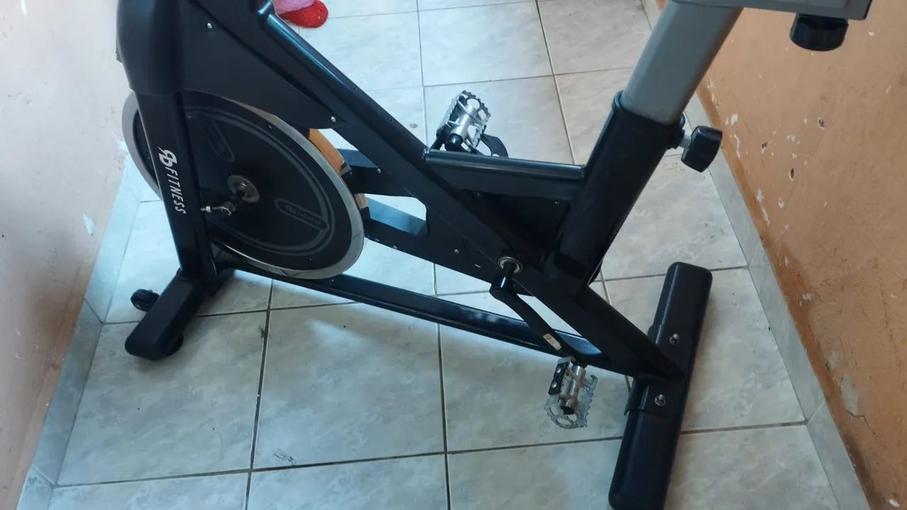 Bicicleta ergométrica - Foto 3