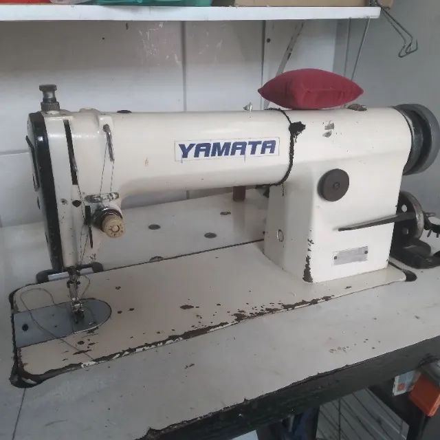 Máquina de costura reta Yamata - Foto 2