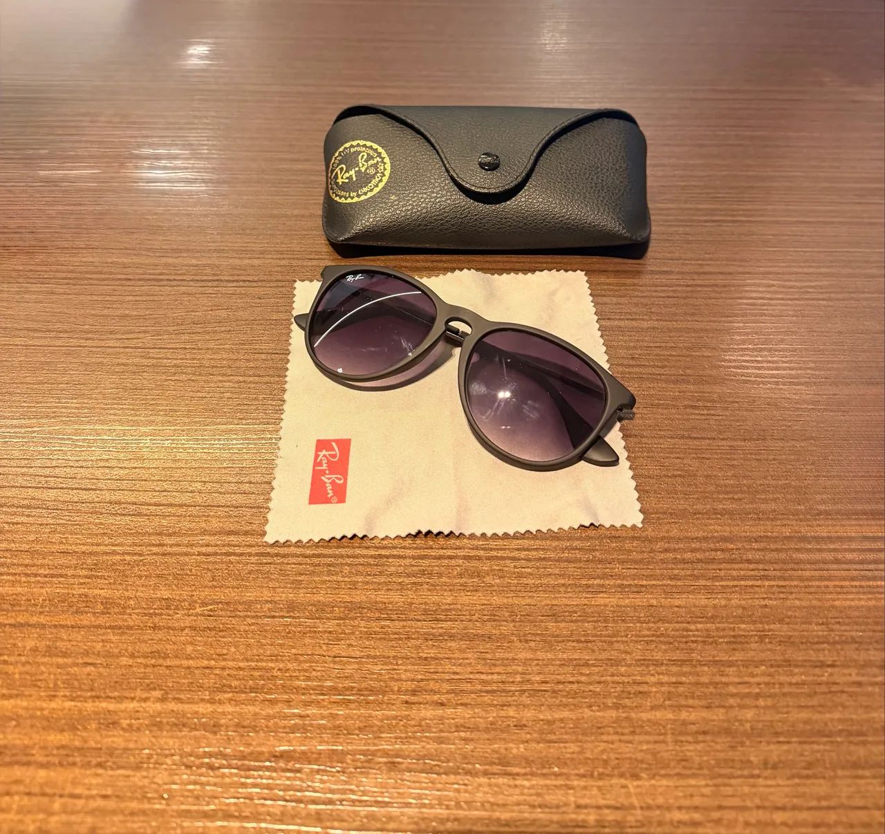 Ray-Ban RB4171 Erika Original - Foto 2