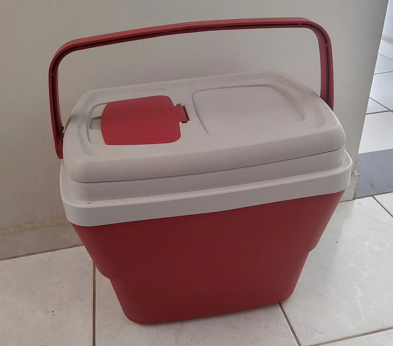 Caixa Termica Cooler 28 Litros