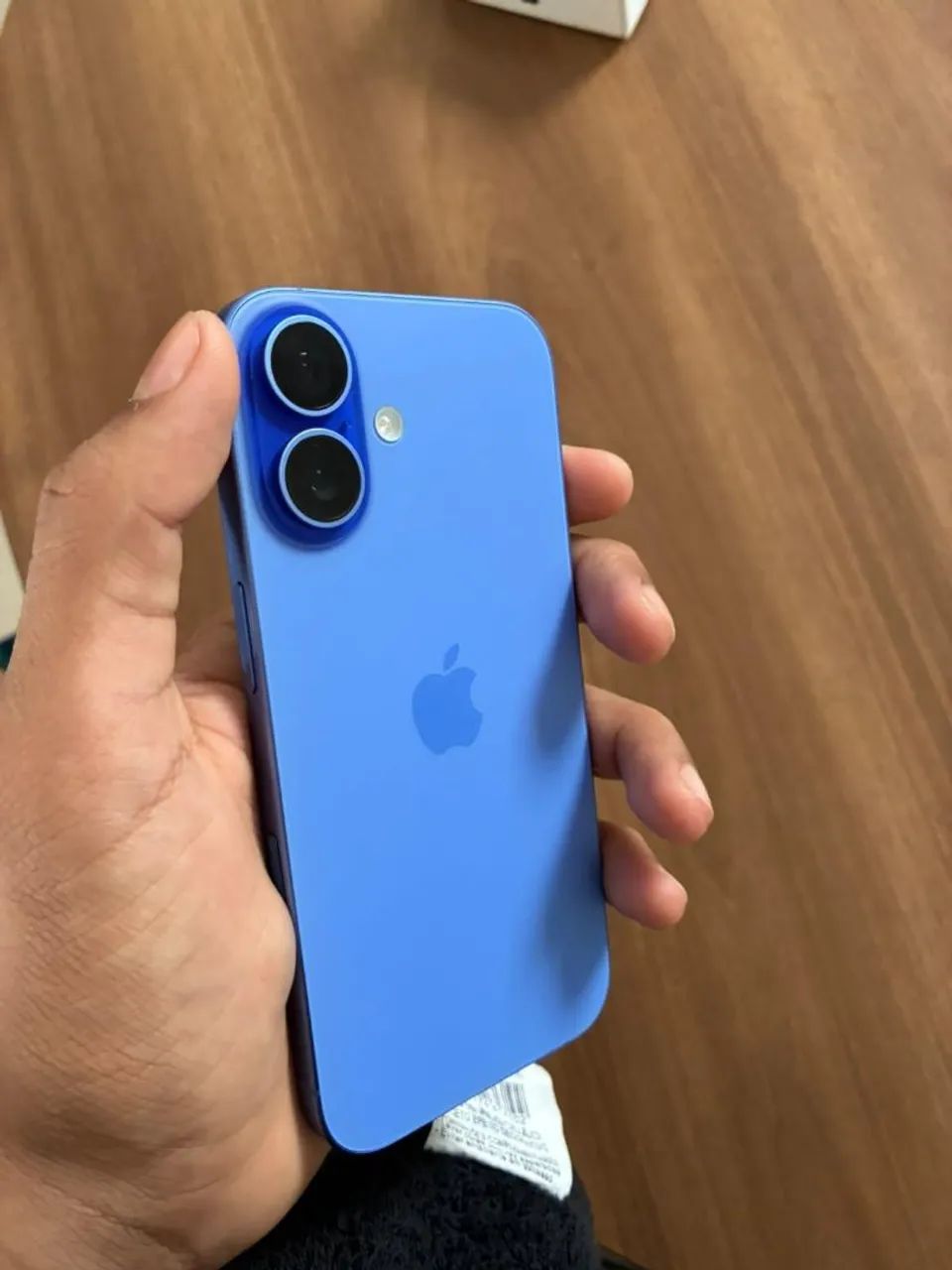 Iphone 16 azul