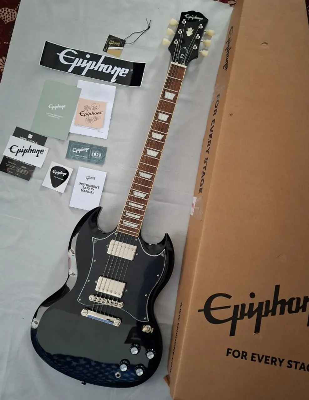 sg custom epiphone