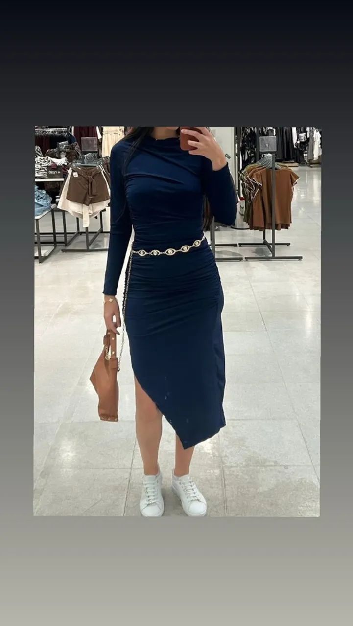 Vendo vestido azul marinho escuro 