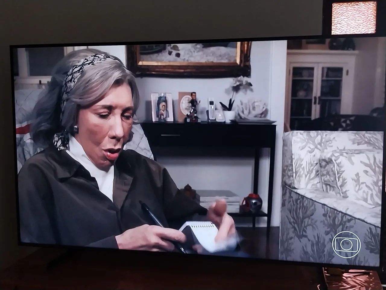 Smart tv QLED 55 Polegadas Semi Nova