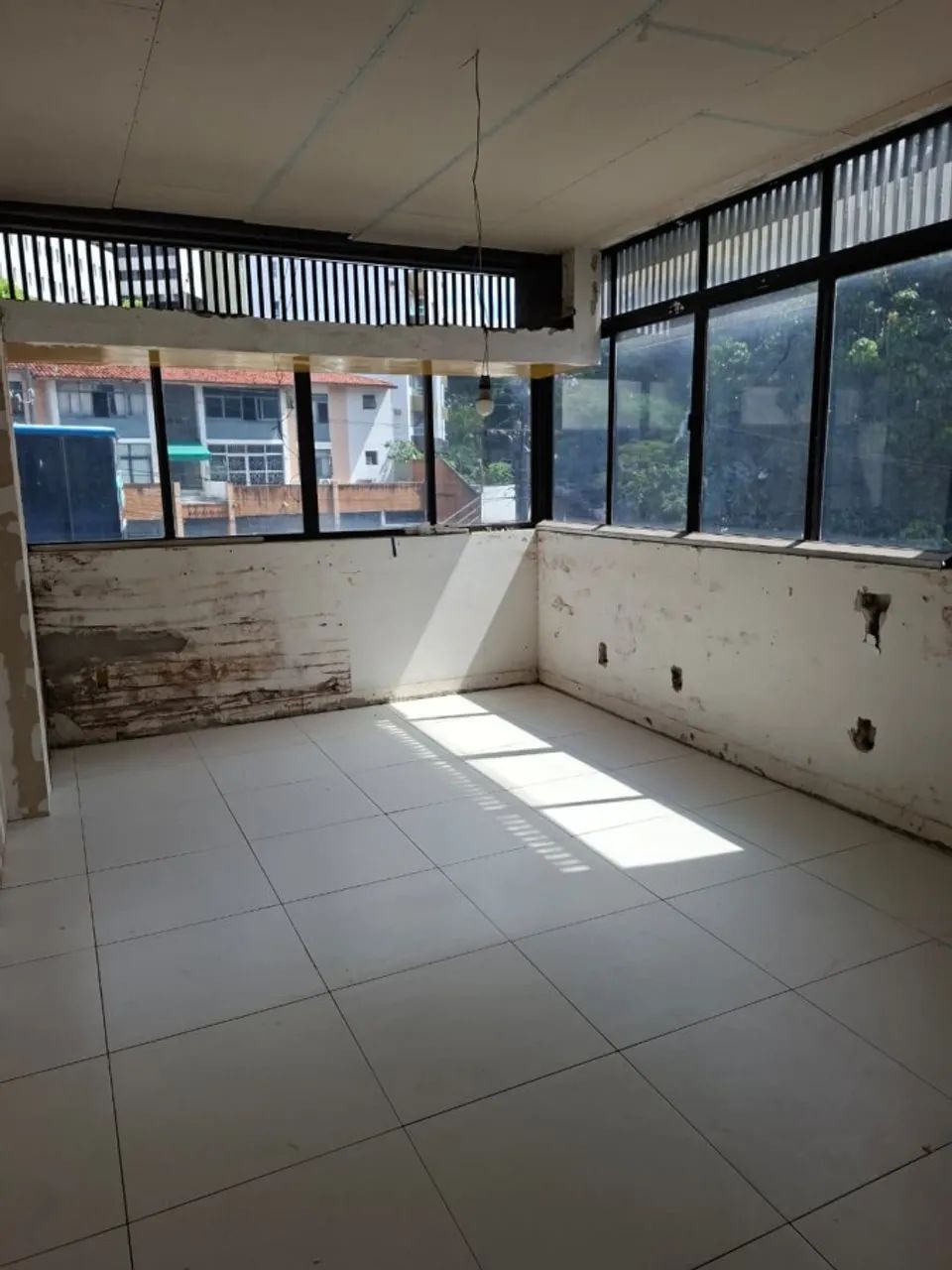 SALAS A VENDA NO CENTRO MEDICO CENTENARIO