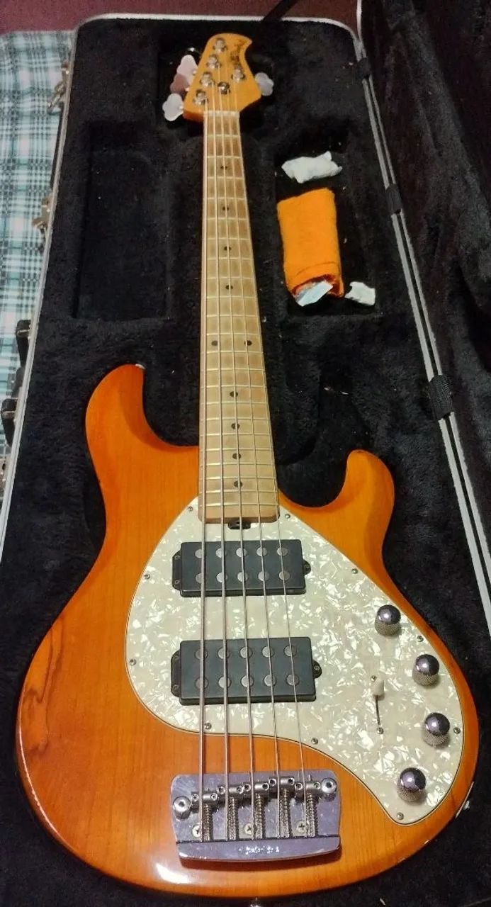 Music Man Stringray 5hh