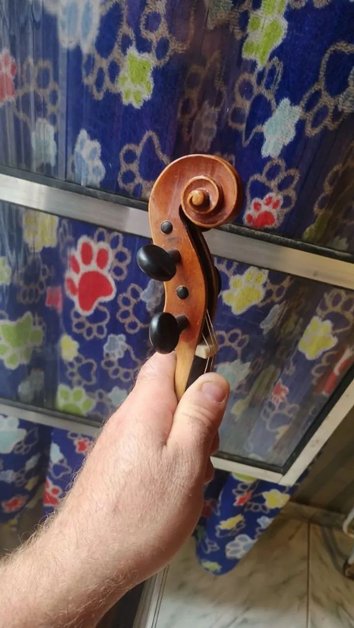 Violino antigo. - Foto 3