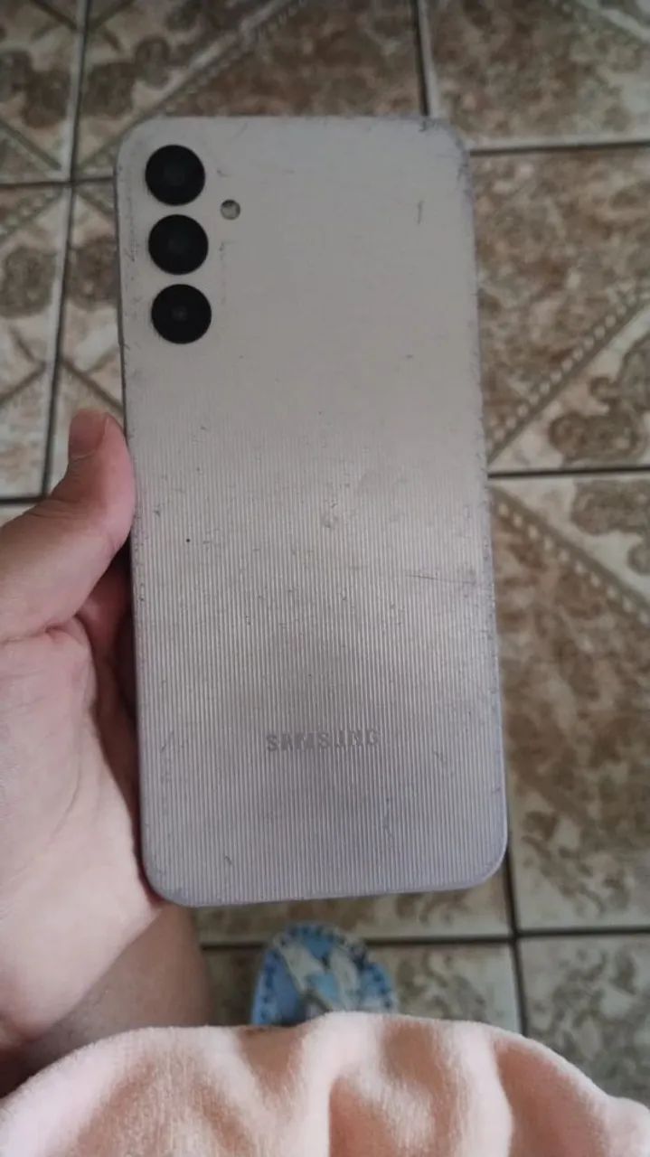 Vendo celular Samsung A14