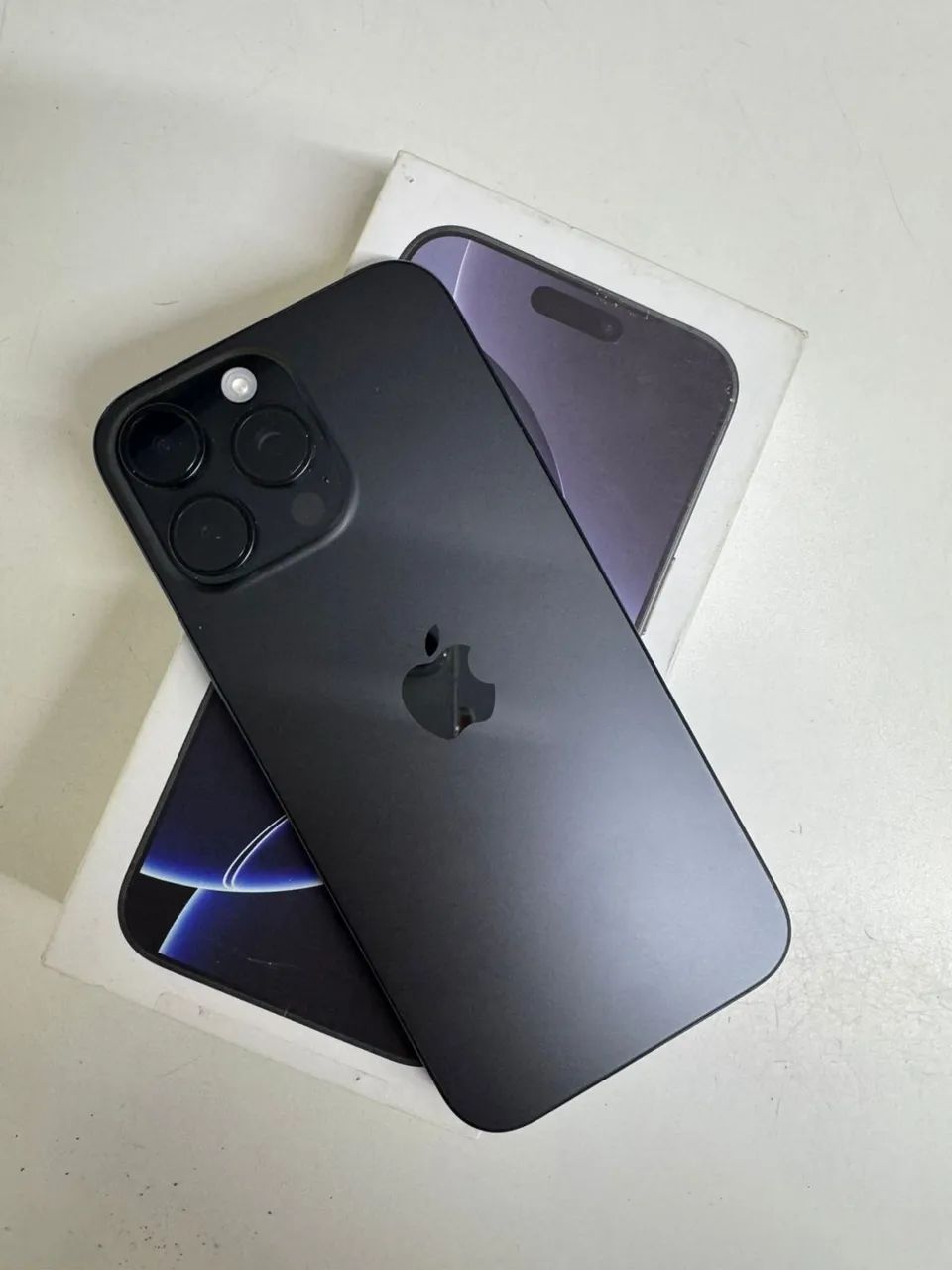 iPhone 16 Pro Max 256Gb