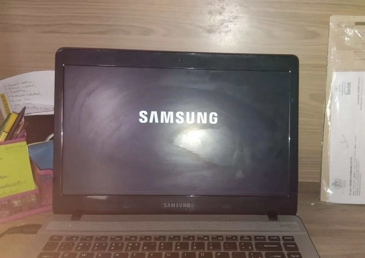 NOTEBOOK SAMSUNG (OLHAR DESCRIÇÃO)