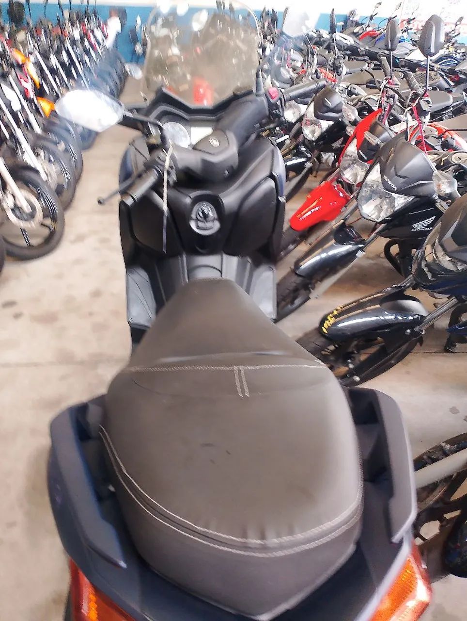 XMax 250 2021 - Foto 5