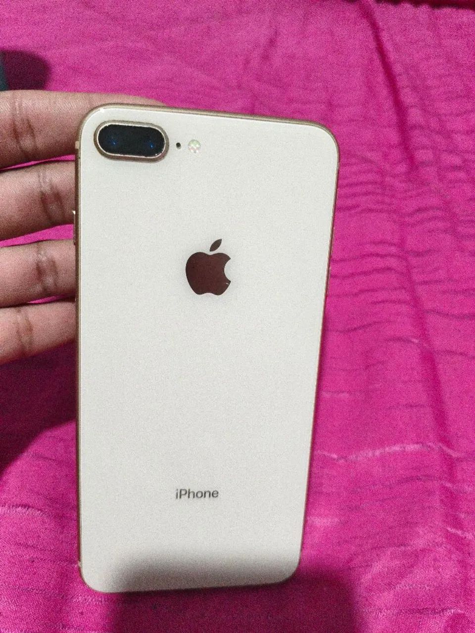 iPhone 8 plus dourado usado  - Foto 2