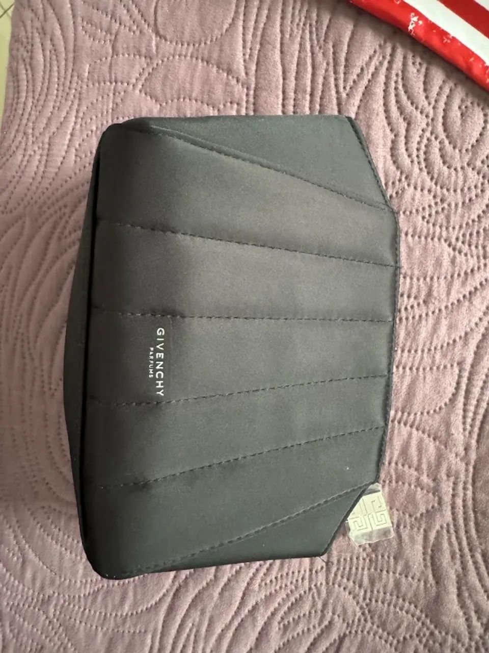 Necessaire Givenchy Paris Preta - Foto 4