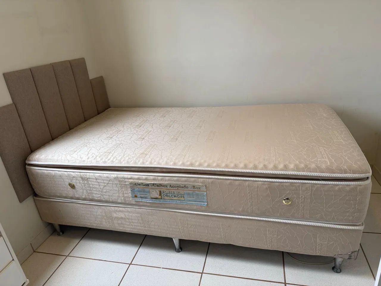 Vendo cama box solteiro  - Foto 3
