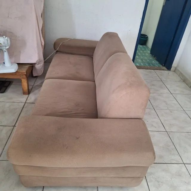 SOFA 3 LUGARES EM OTIMO ESTADO