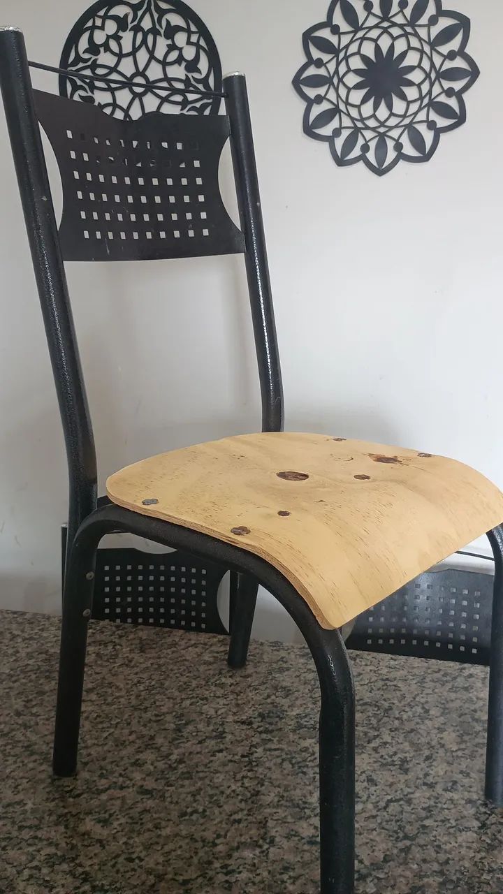 Mesa Inox com tampo de mármore e seis lugares  - Foto 5