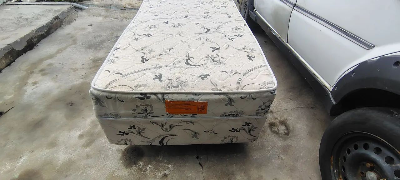 Cama Solteiro Usada Bem Conservada - Mola (ENTREGA GRÁTIS)