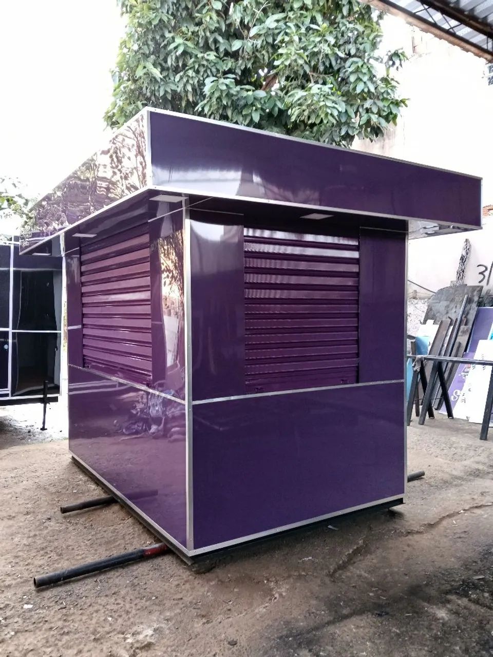 Quiosque/fábrica de food truck