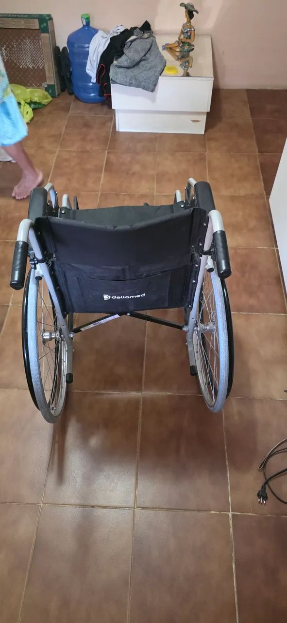 Cadeira de rodas  - Foto 3