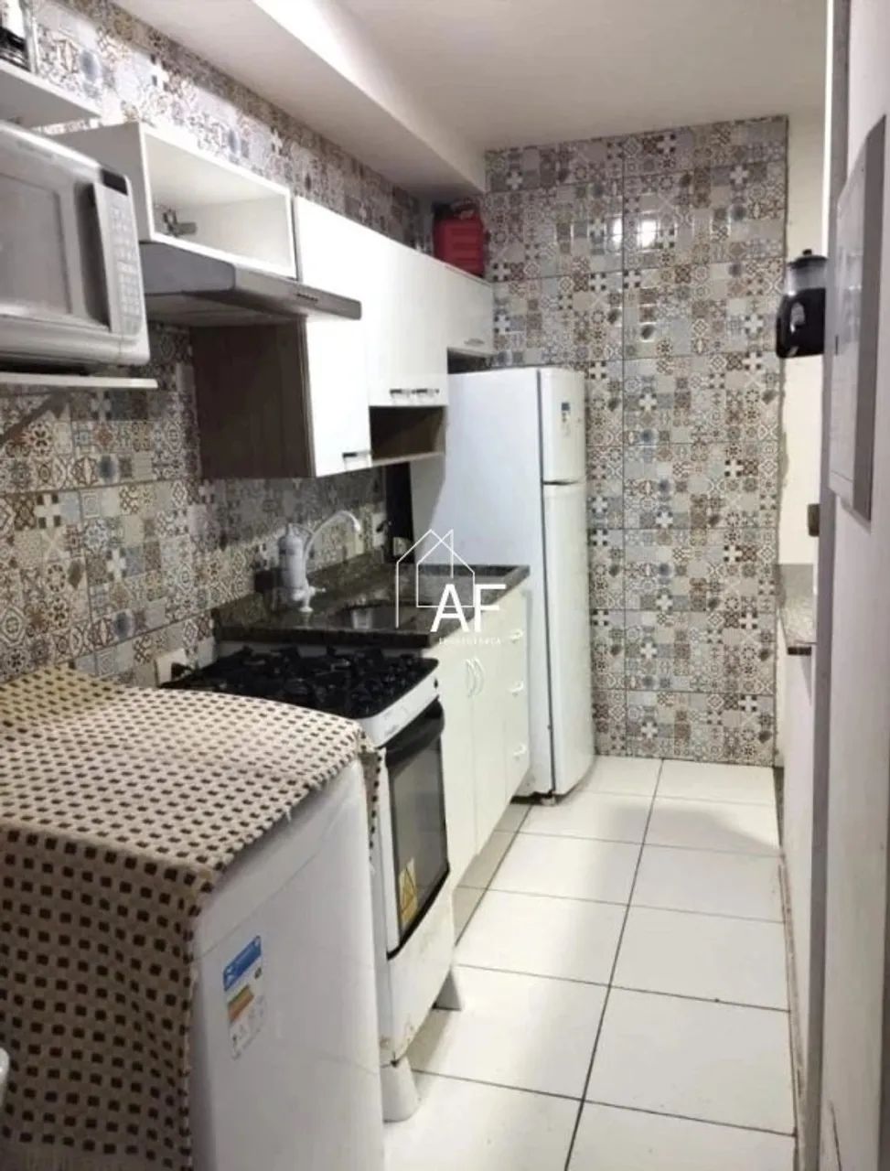 APARTAMENTO COM SUÍTE E VARANDA EM CONDOMÍNIO CLUBE! - Foto 3