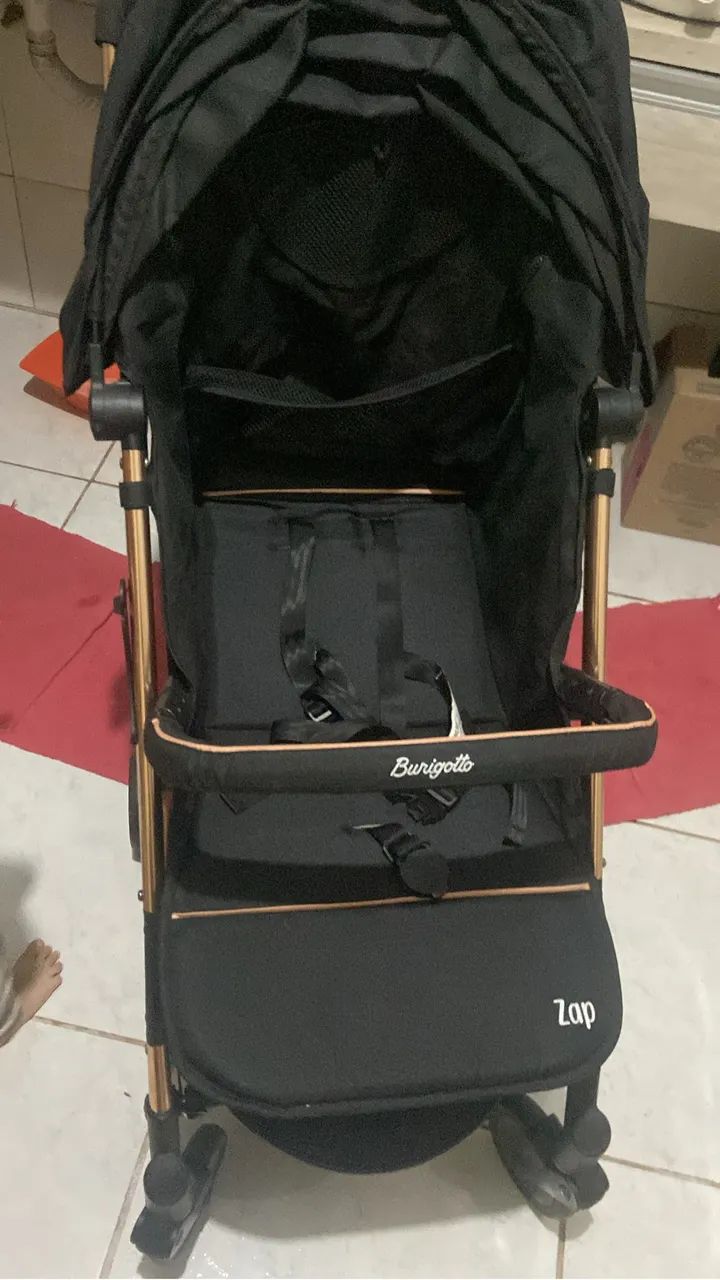 Carrinho e bebê conforto  - Foto 2