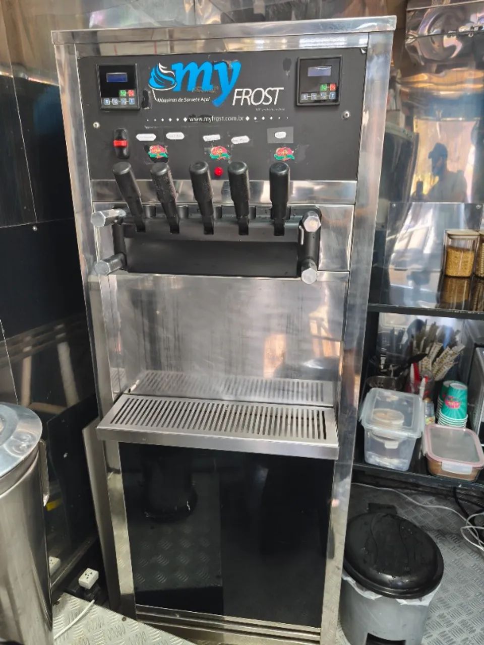 Máquina de sorvete My Frost 5 bicos - Foto 3