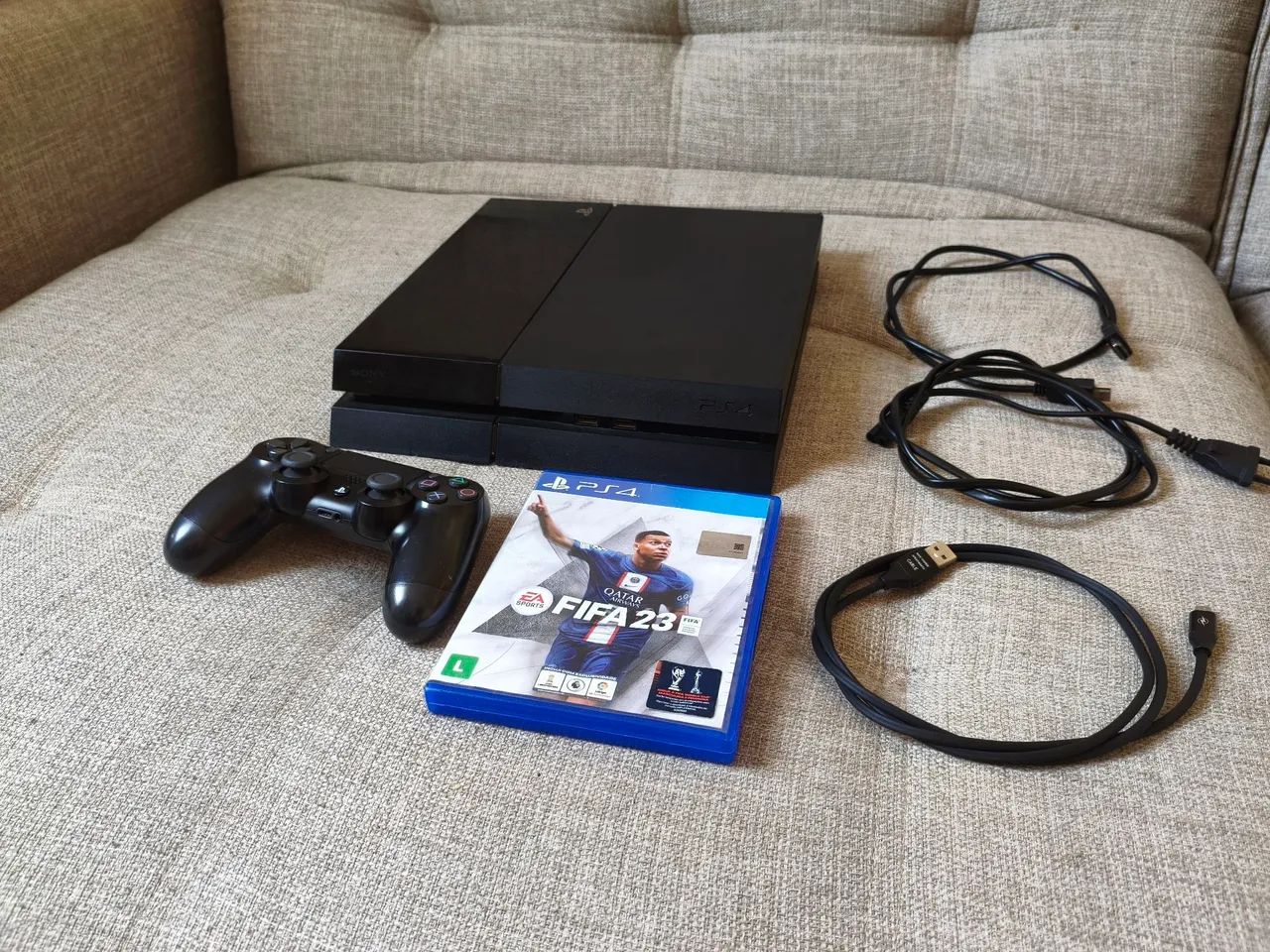 Vendo Ps4 - Foto 3