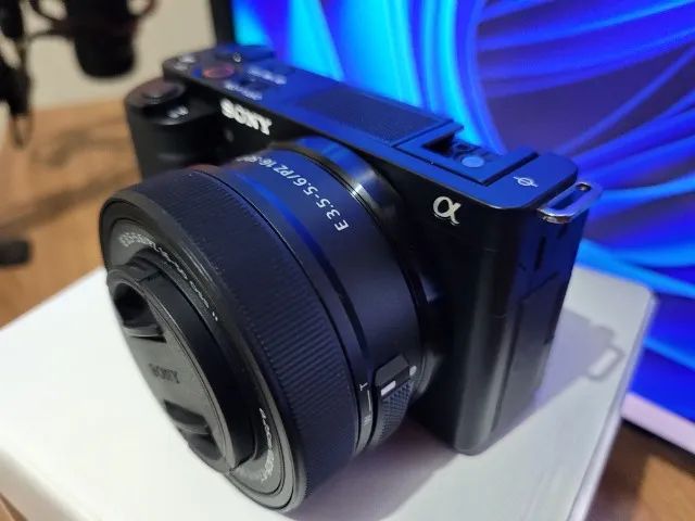 Sony ZV-E10 (Nova)