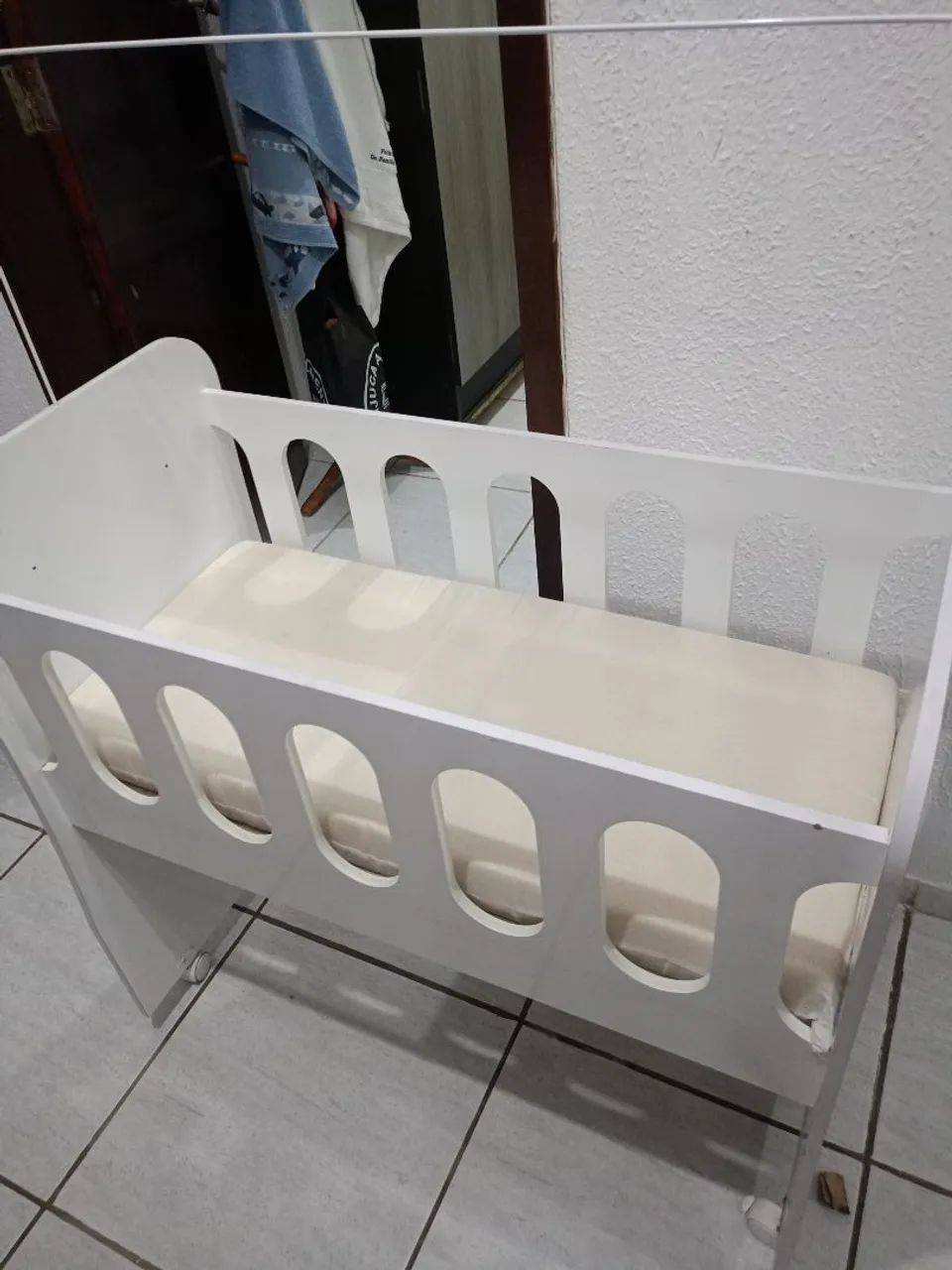 Mini Crib467358898329364480