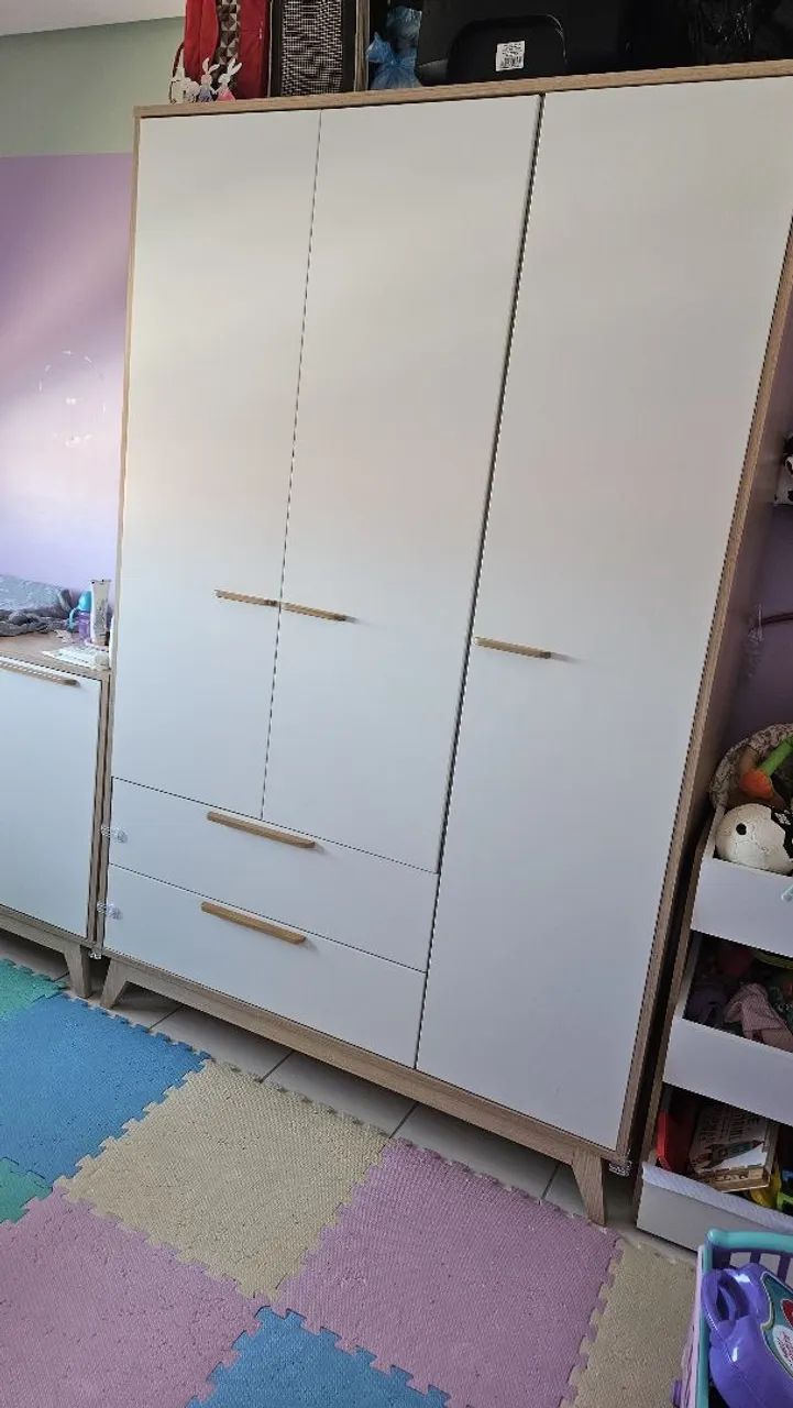Guarda-roupa Quaters