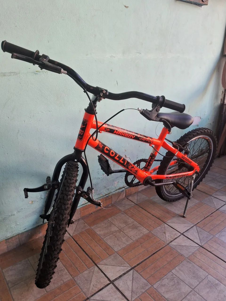 Bicicleta aro 18
