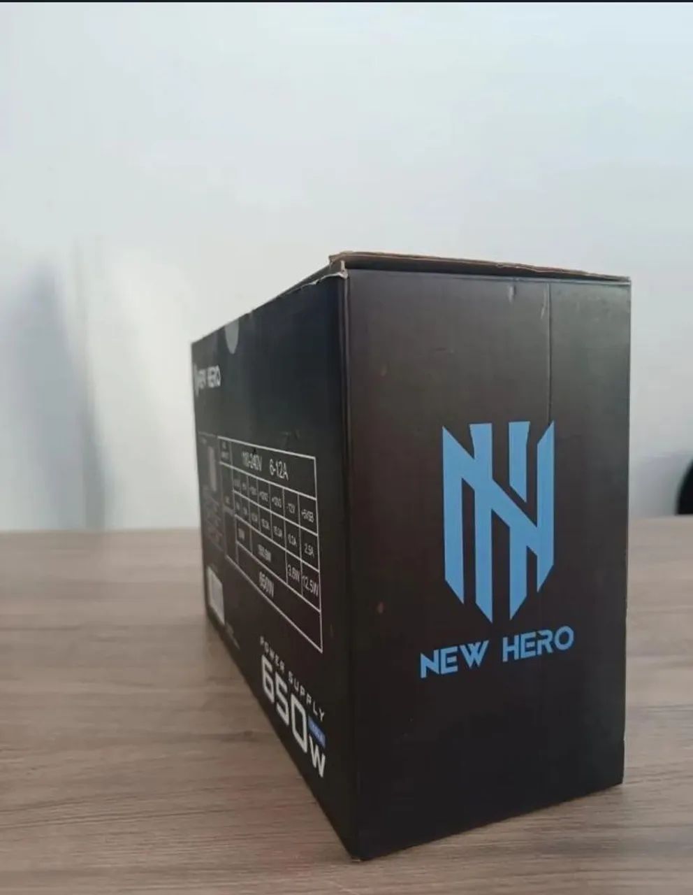 Fonte New Hero Tesla com 650w - Foto 3