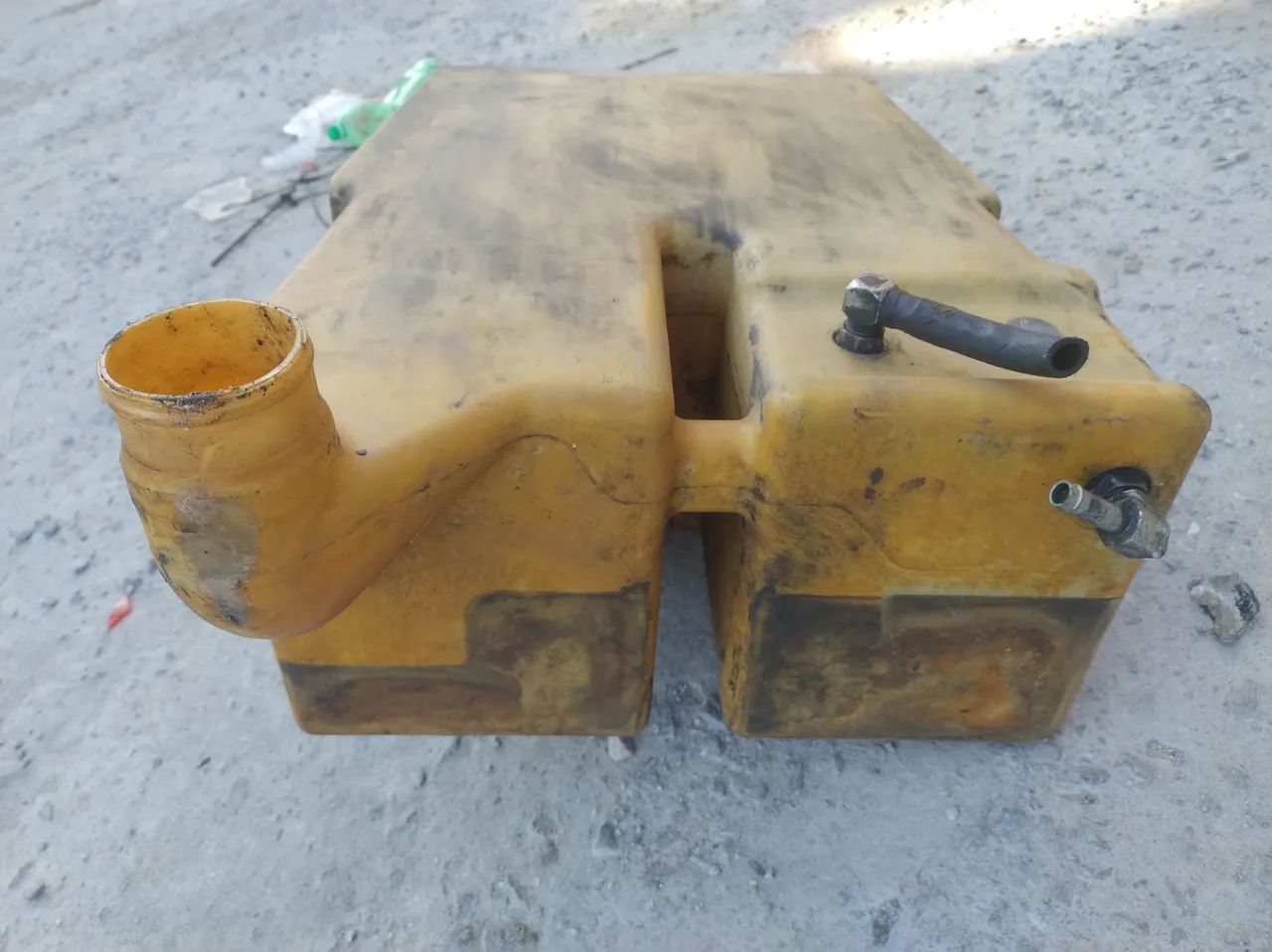 Vendo tanque hidráulico 416E Caterpillar 246-5286 - Foto 5