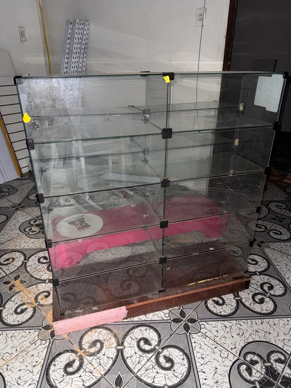 Vitrine preço de desapego  - Foto 2