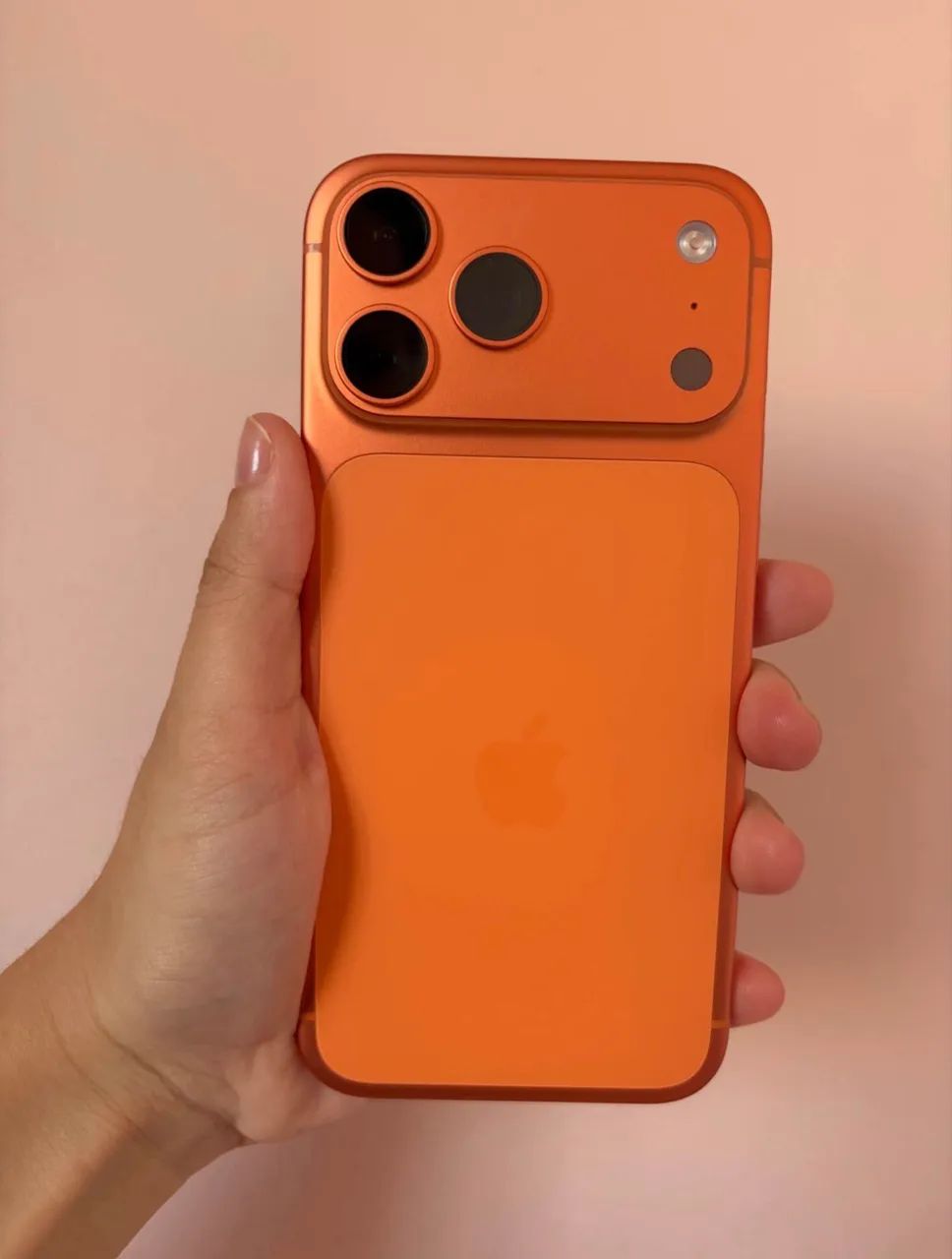 iPhone 17 pro max 256 100 bateria 12 ciclos de carga 