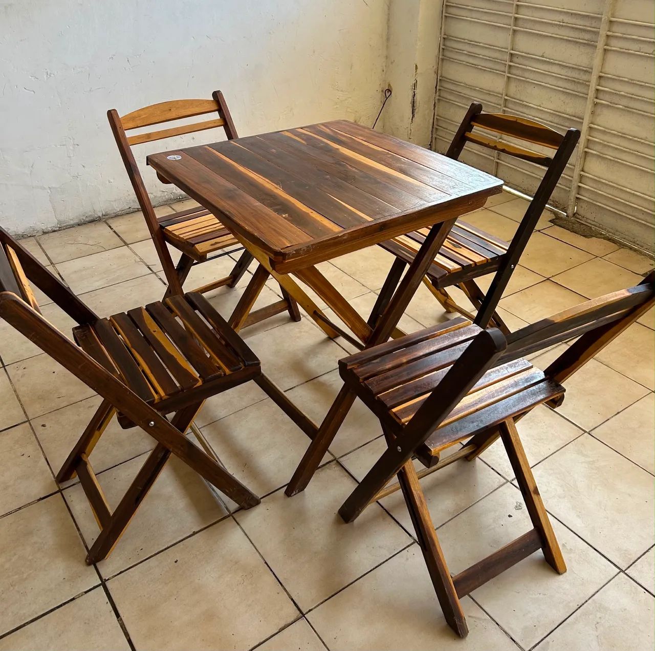 Conjunto de Mesas & Cadeiras - Foto 2