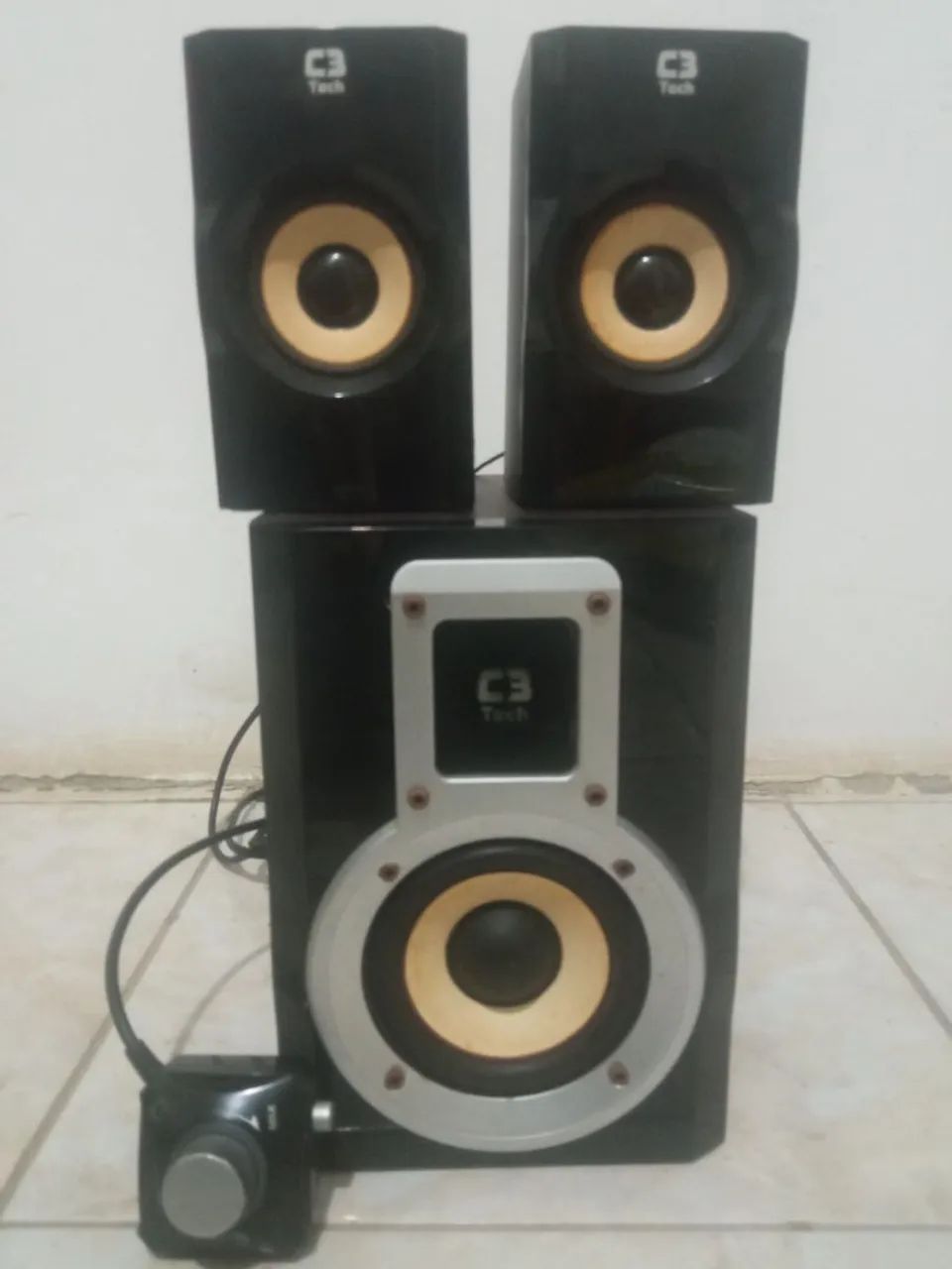 Caixas de som 2.1 C3 Tech TCS3252 (COM DEFEITO!)