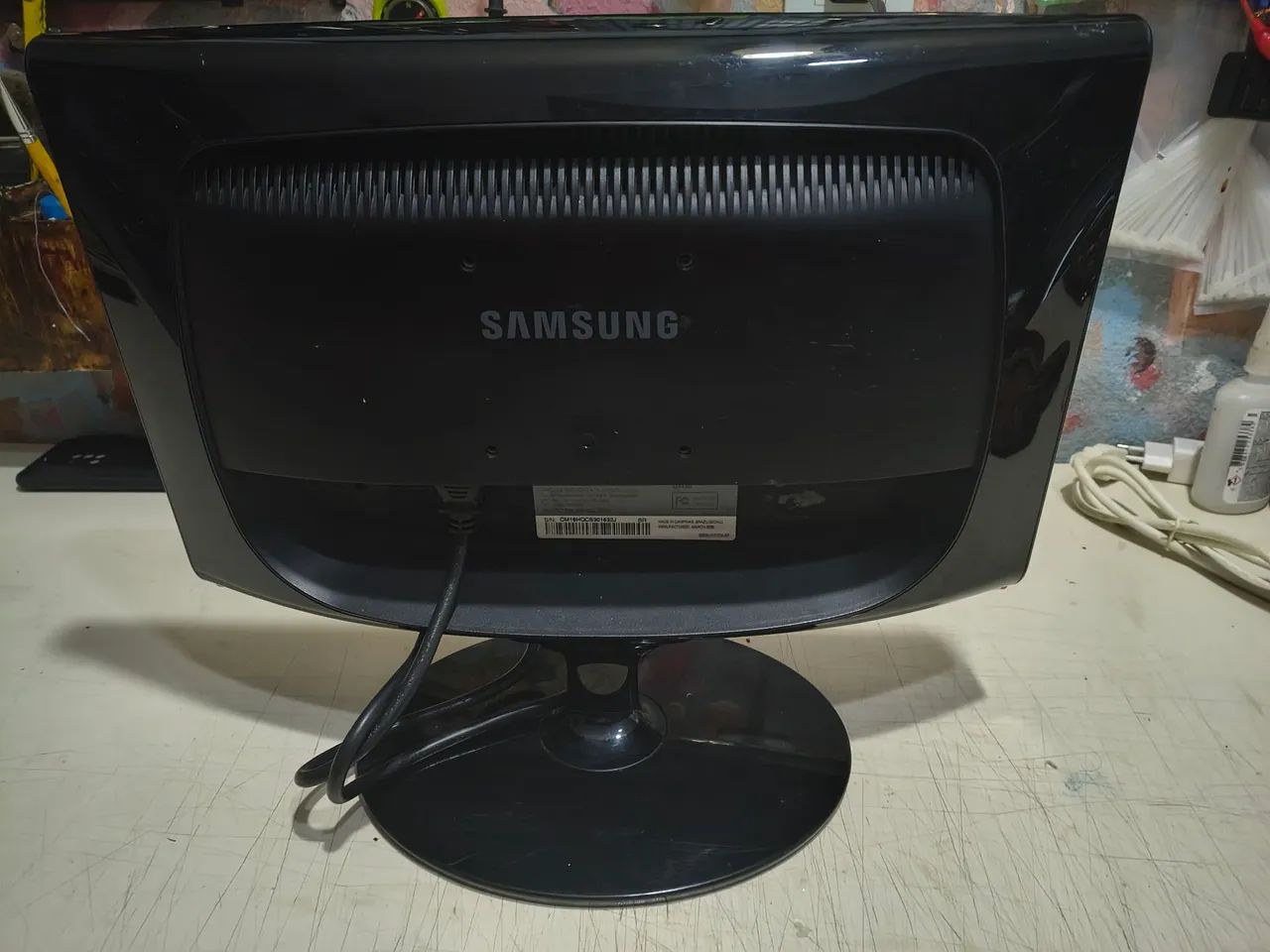 Monitor Samsung 16 polegadas Lcd - Foto 4